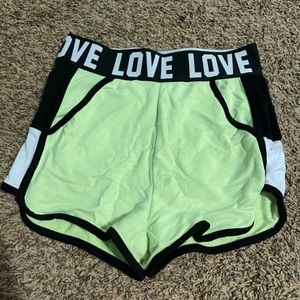 High waisted no boundaries shorts